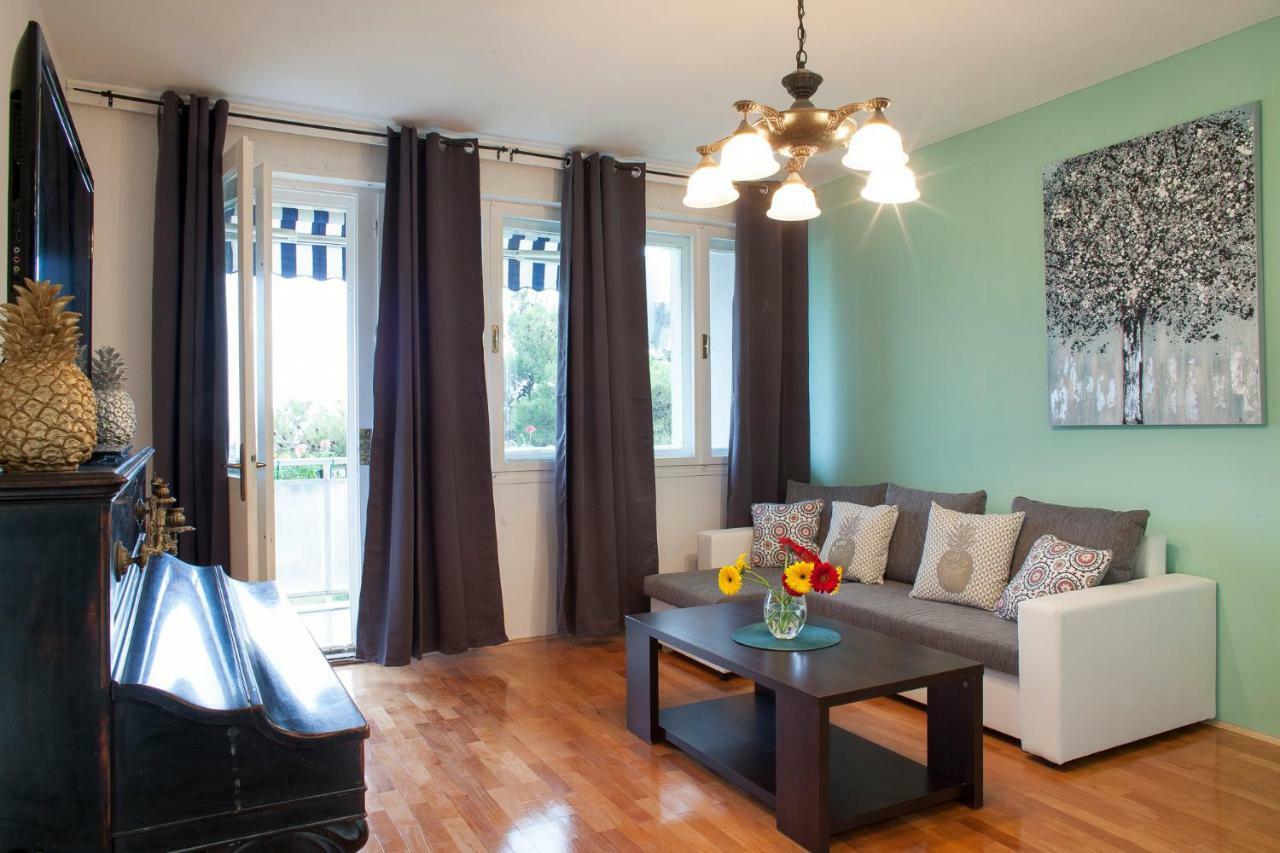 Viktorija Apartamento Split Exterior foto
